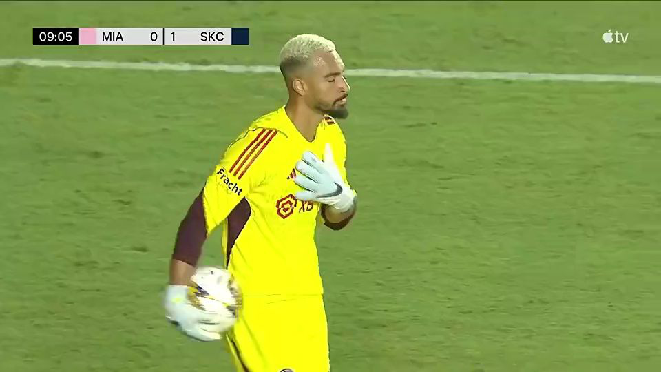  图卢兹年轻门将封神，多次扑救力保城门不失