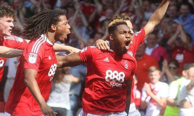  特鲁瓦防守漏洞百出，客场惨败排名垫底